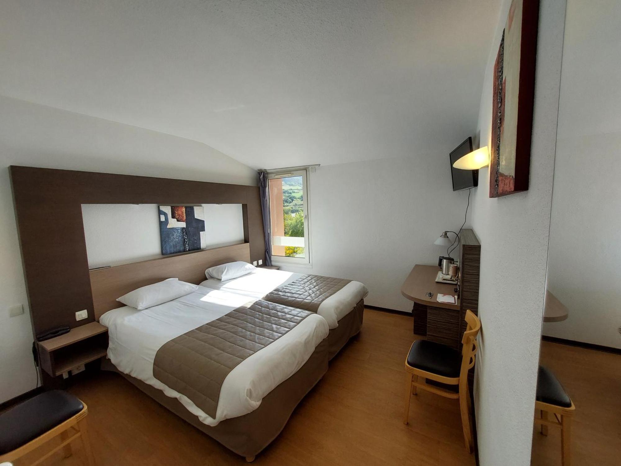 Cevenol Hotel Мійо Екстер'єр фото