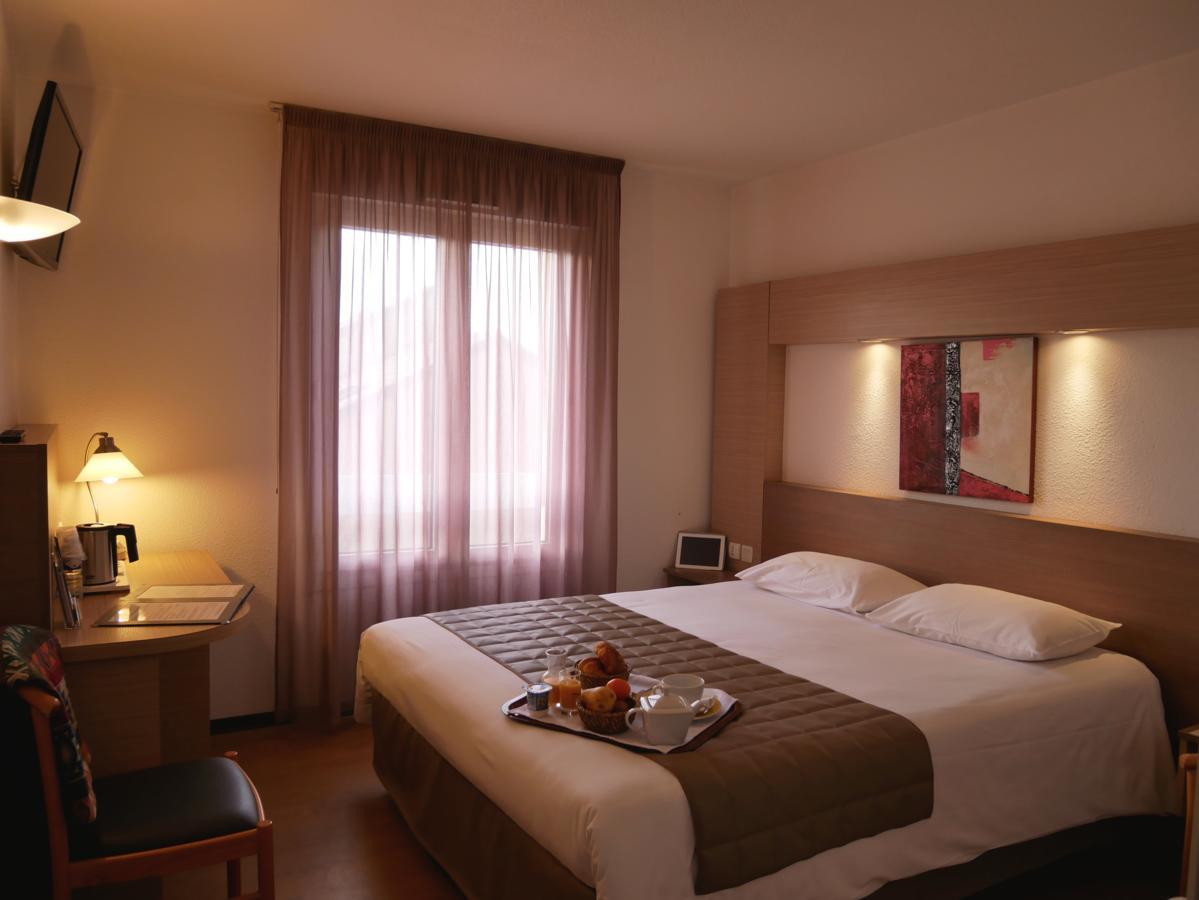 Cevenol Hotel Мійо Екстер'єр фото